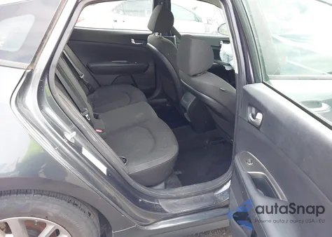 2020 Kia Optima Lx z USA, uszkodzony, nr VIN 5XXGT4L37LG386101